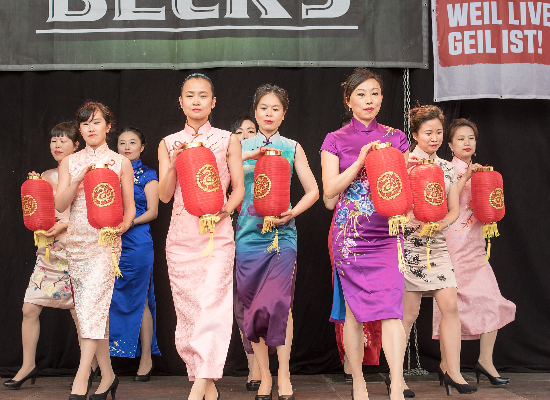 Qipao show, Hamburg 2017 · XV — QI MODA gallery